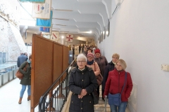 image32